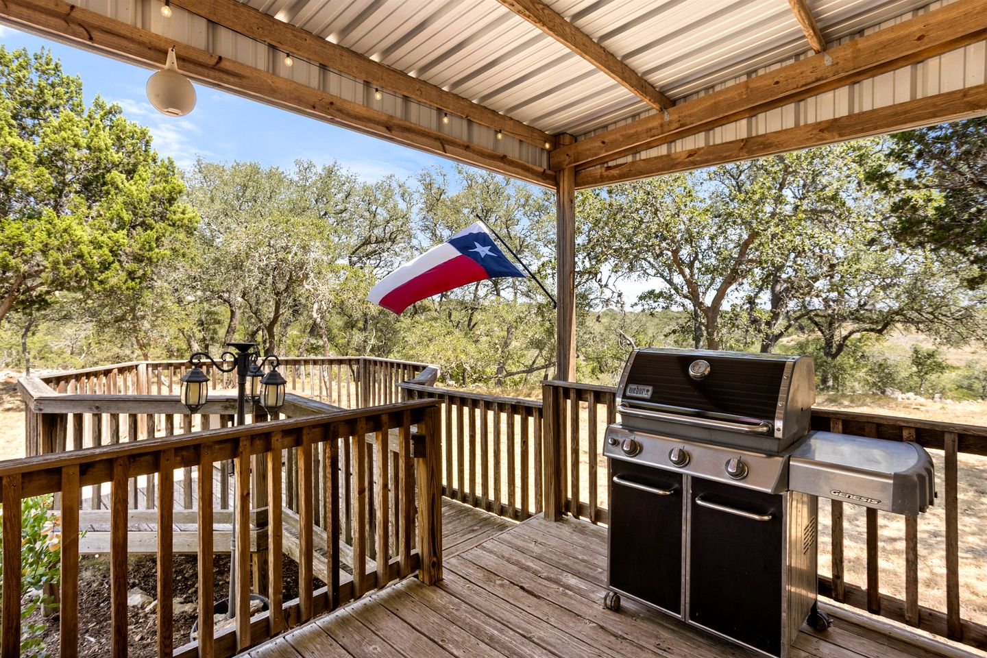 Charming Safari Tent Retreat with Magnificent Views of Texas Hill Country for Quiet Getaways in Boerne