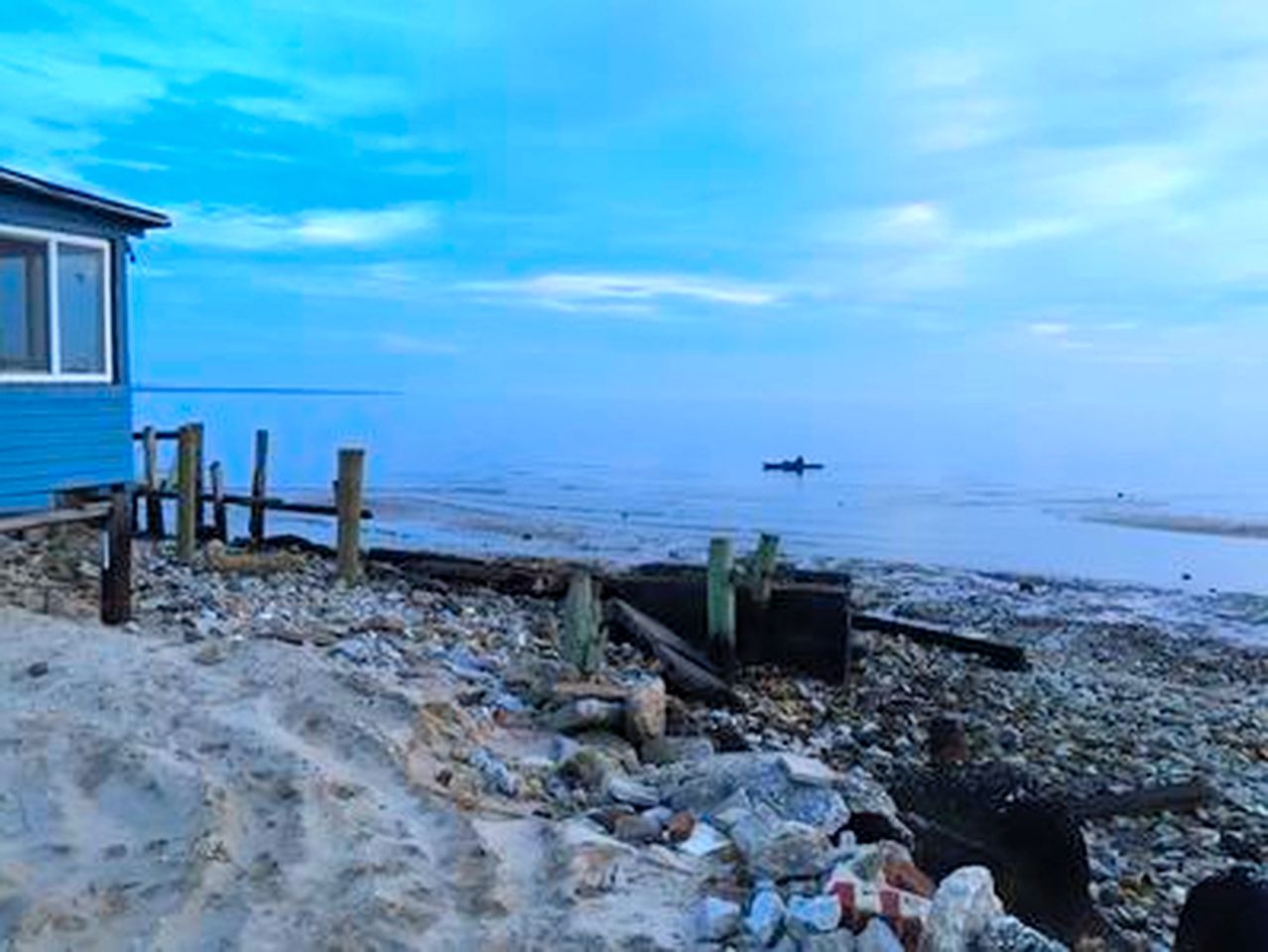 Charming Seaside Cottage Rental on Delaware Bay, New Jersey