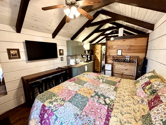Tiny Houses (United States of America, Sevierville, Tennessee)