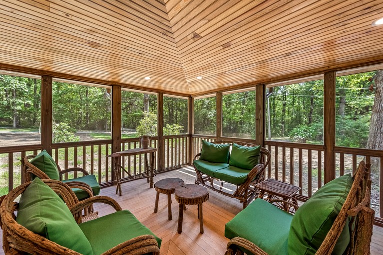 Cabins (United States of America, Mentone, Alabama)