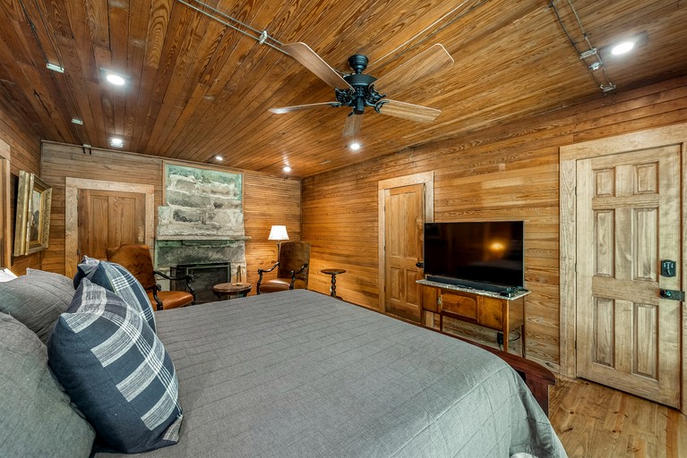 Cabins (United States of America, Mentone, Alabama)