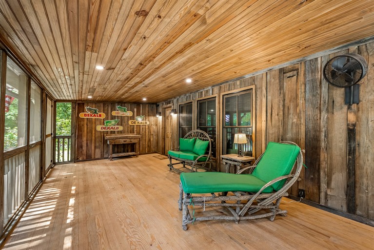 Cabins (United States of America, Mentone, Alabama)