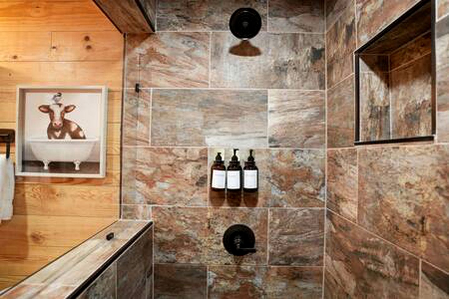 Charming Texas Retreat in this Pet-Friendly Cabin near Waco