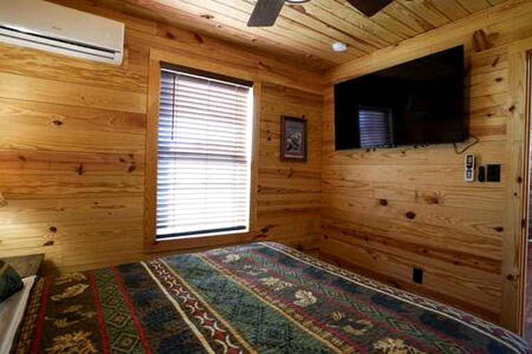 Cabins (United States of America, Runaway Bay, Texas)