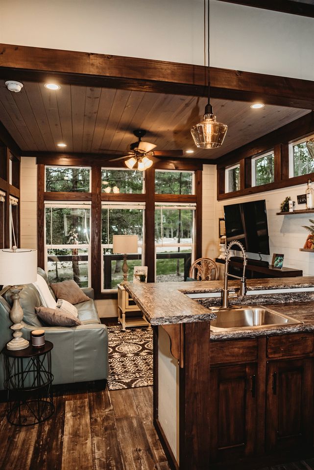 Leprechaun Lodge at The Retreat at Deer Lick Falls in Tennessee