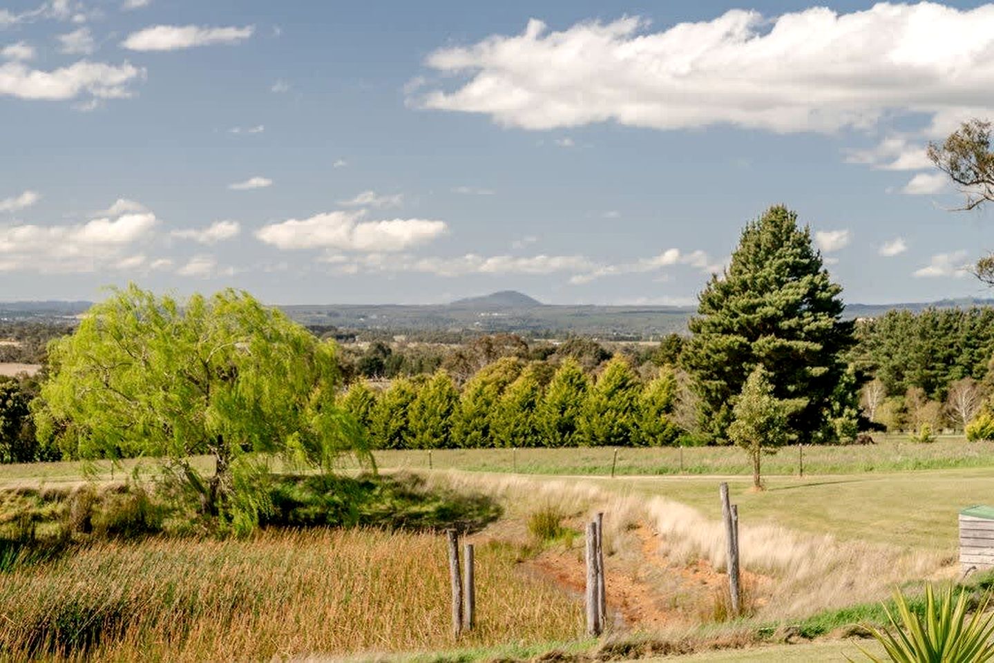 Charming Tiny Home for a Nature Escape in the Golden Plains Shire near Ballarat, Victoria