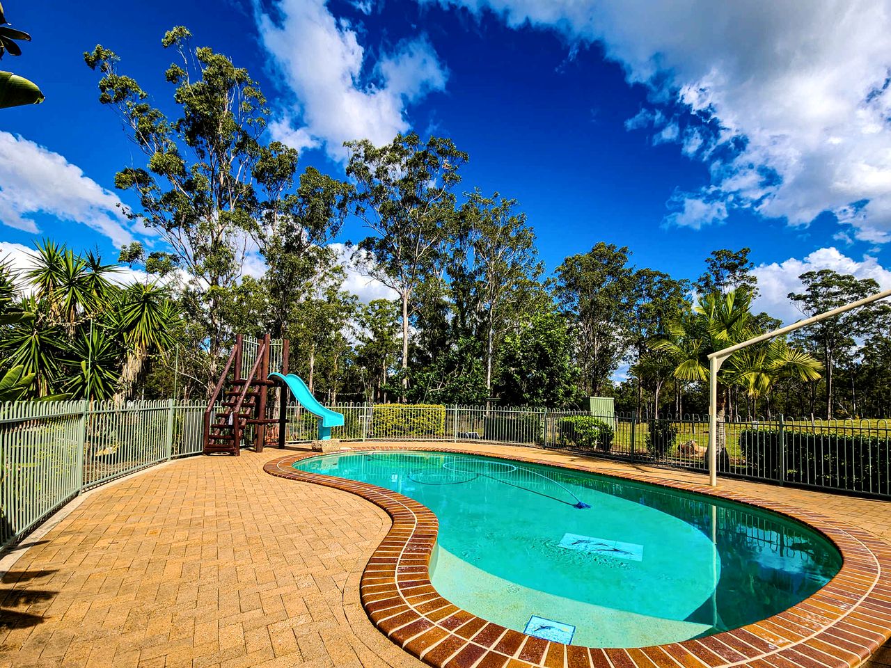 Charming Tiny House with Farm Animals and Pool near Bundaberg, South Kolan QLD