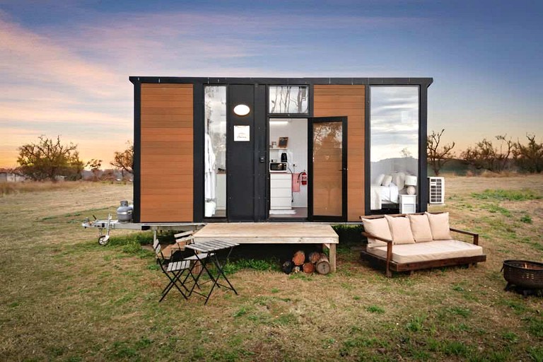 Tiny Houses (Australia, Goombungee, Queensland)