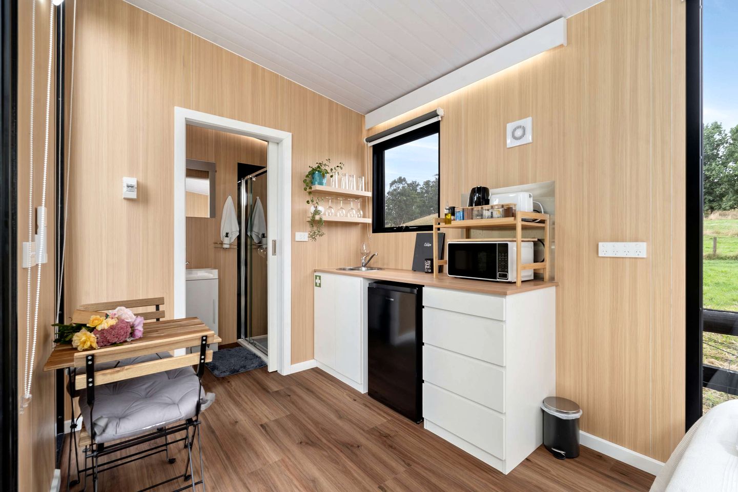 Charming Tiny House Retreat with Farm Animals near Mt Baw Baw in Neerim South, Victoria