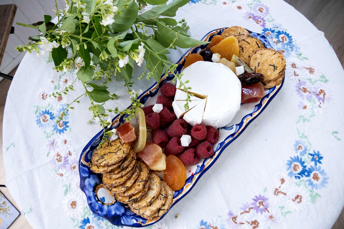 Charming Tiny House with Stunning Landscapes and Abundant Wildlife in Queensland, Australia