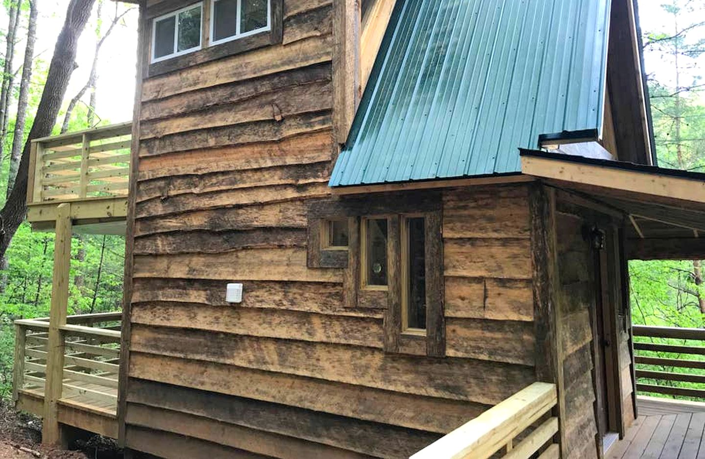 Charming Tree House with a Hot Tub in Chattahoochee National Forest, Georgia