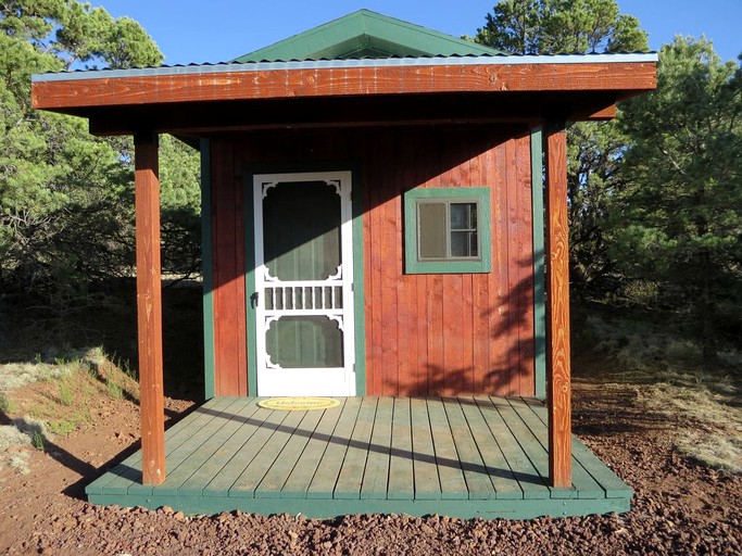 Cabins (Williams, Arizona, United States)