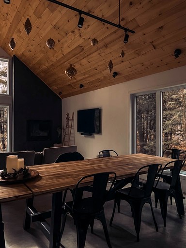 Villas (Canada, Newport, Nova Scotia)