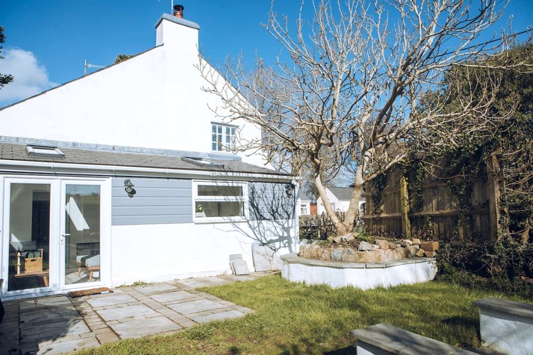 Cottages (United Kingdom, Tenby, Wales)