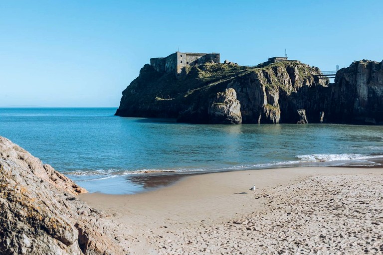 Cottages (United Kingdom, Tenby, Wales)