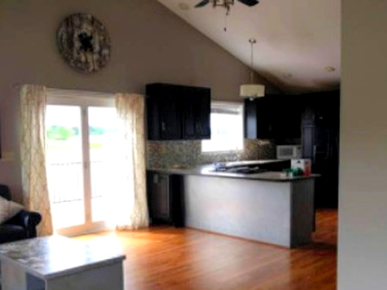 Charming Waterfront Cottage with Fishing and Kayaking near Salamonie River State Forest, Indiana