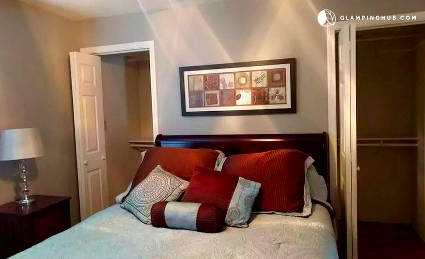 Charming Waterfront Cottage with Fishing and Kayaking near Salamonie River State Forest, Indiana