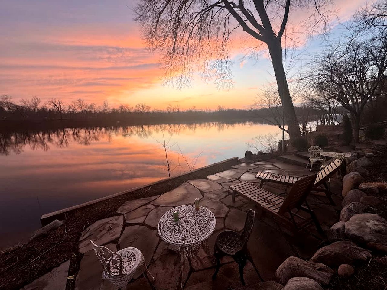 Charming Historic Riverfront Home with Garden Views near Lambertville, New Jersey