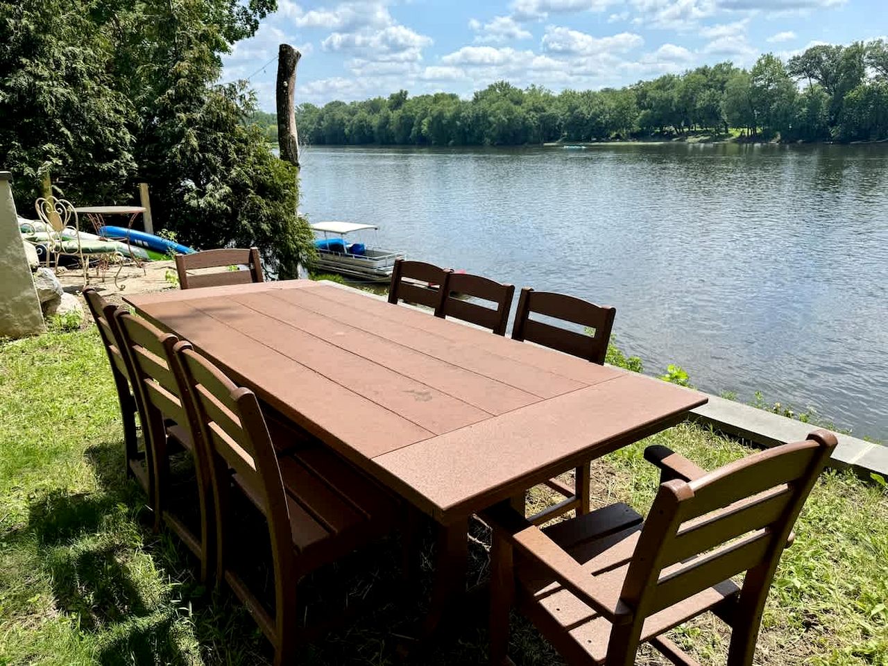 Charming Historic Riverfront Home with Garden Views near Lambertville, New Jersey