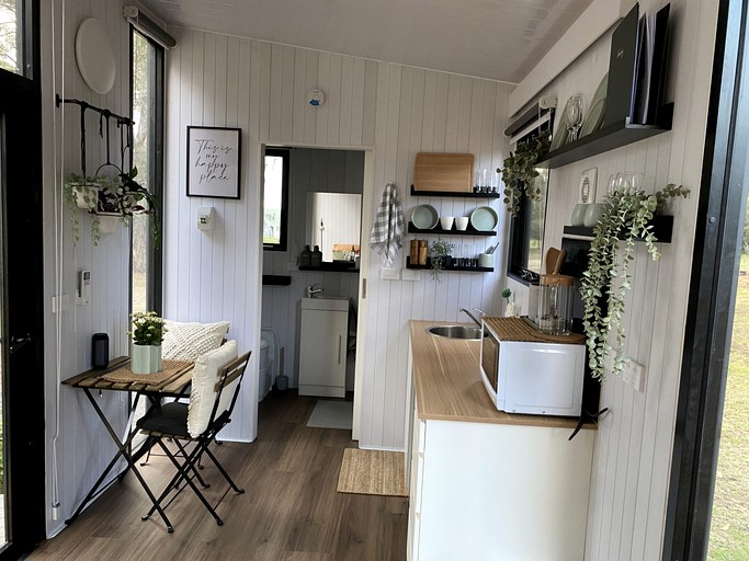 Tiny Houses (Australia, Springmount, Victoria)