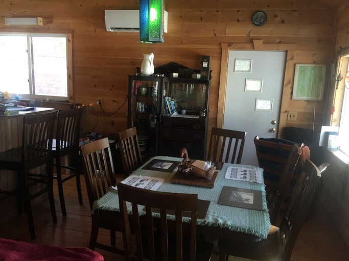 Cabins (Brownville, Maine, United States)