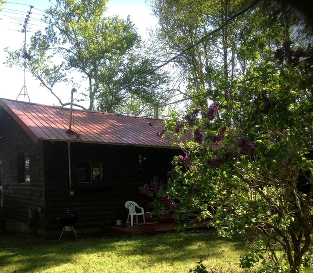 Chase Cove Haven at Schoodic Lake, Cabins, Brownville, United States of