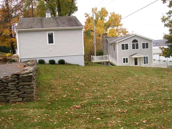 Chateau Du Lac, Nature Lodges 29730, Richfield Springs, United States