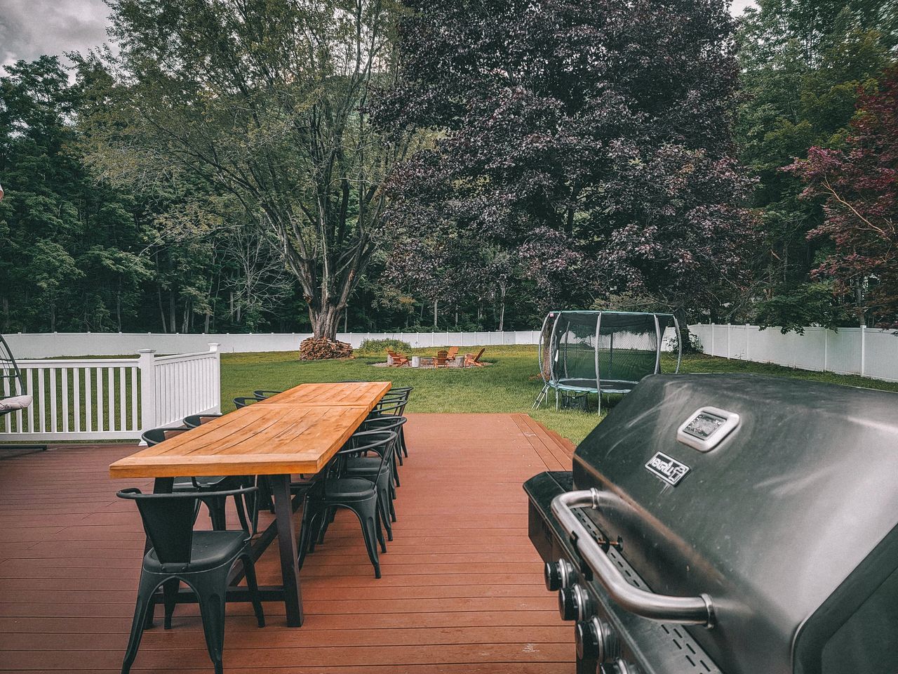 Splendid Ski Cabin with Pool Table, Jacuzzi and Large Backyard in New York