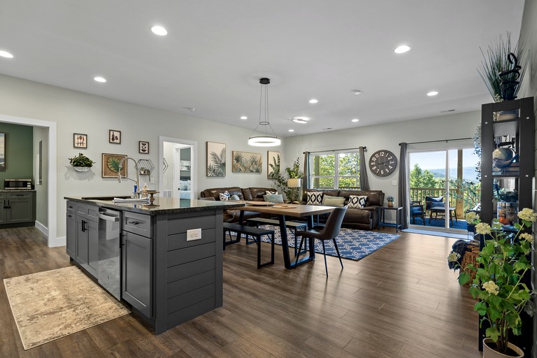 Vacation Rentals (United States of America, --, --)