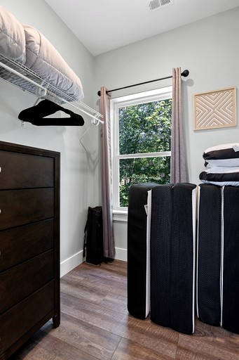 Cabins (United States of America, Fairview, Georgia)