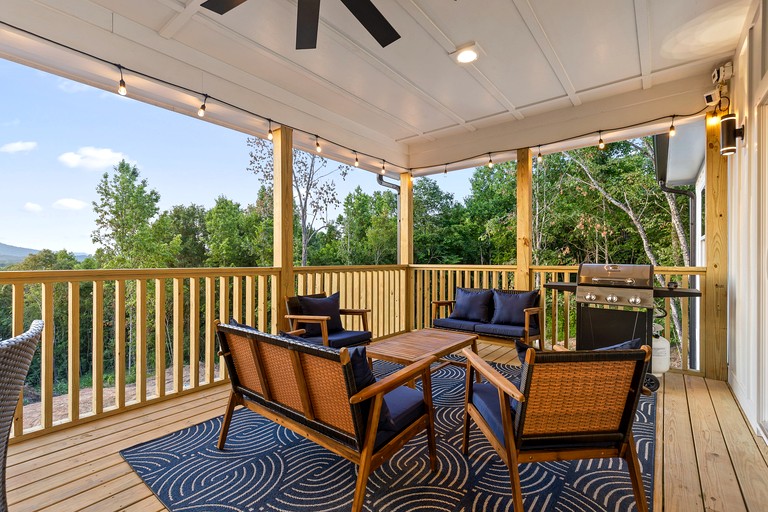 Cabins (United States of America, Fairview, Georgia)