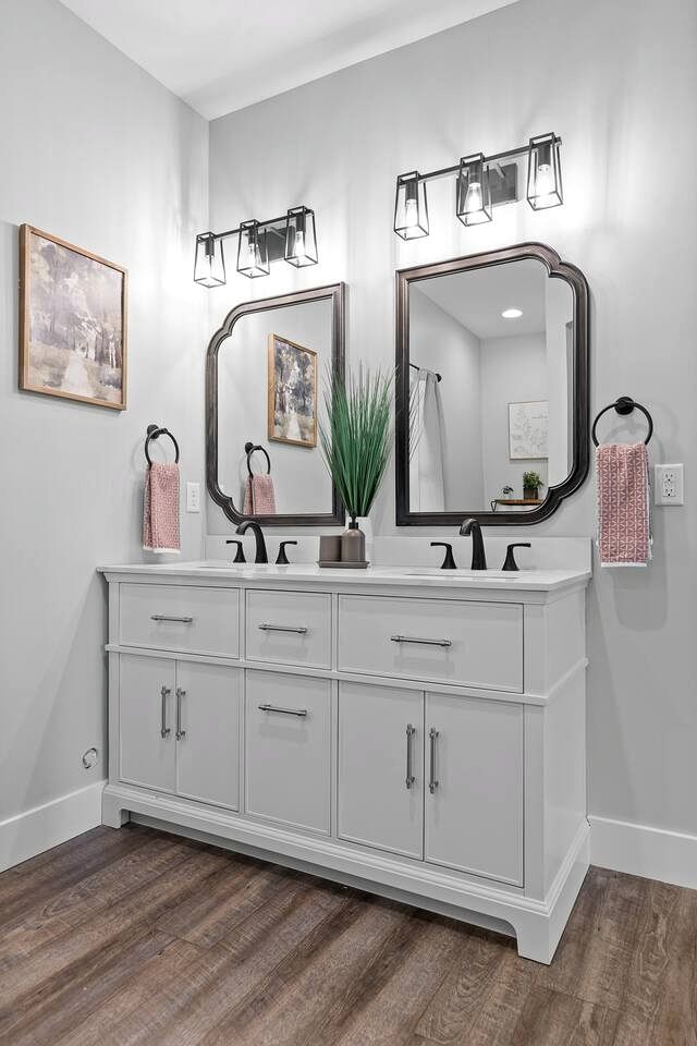 Newly Built Mountain-View Cabin with Hot Tub Near Lookout Mountain | Fairview, GA