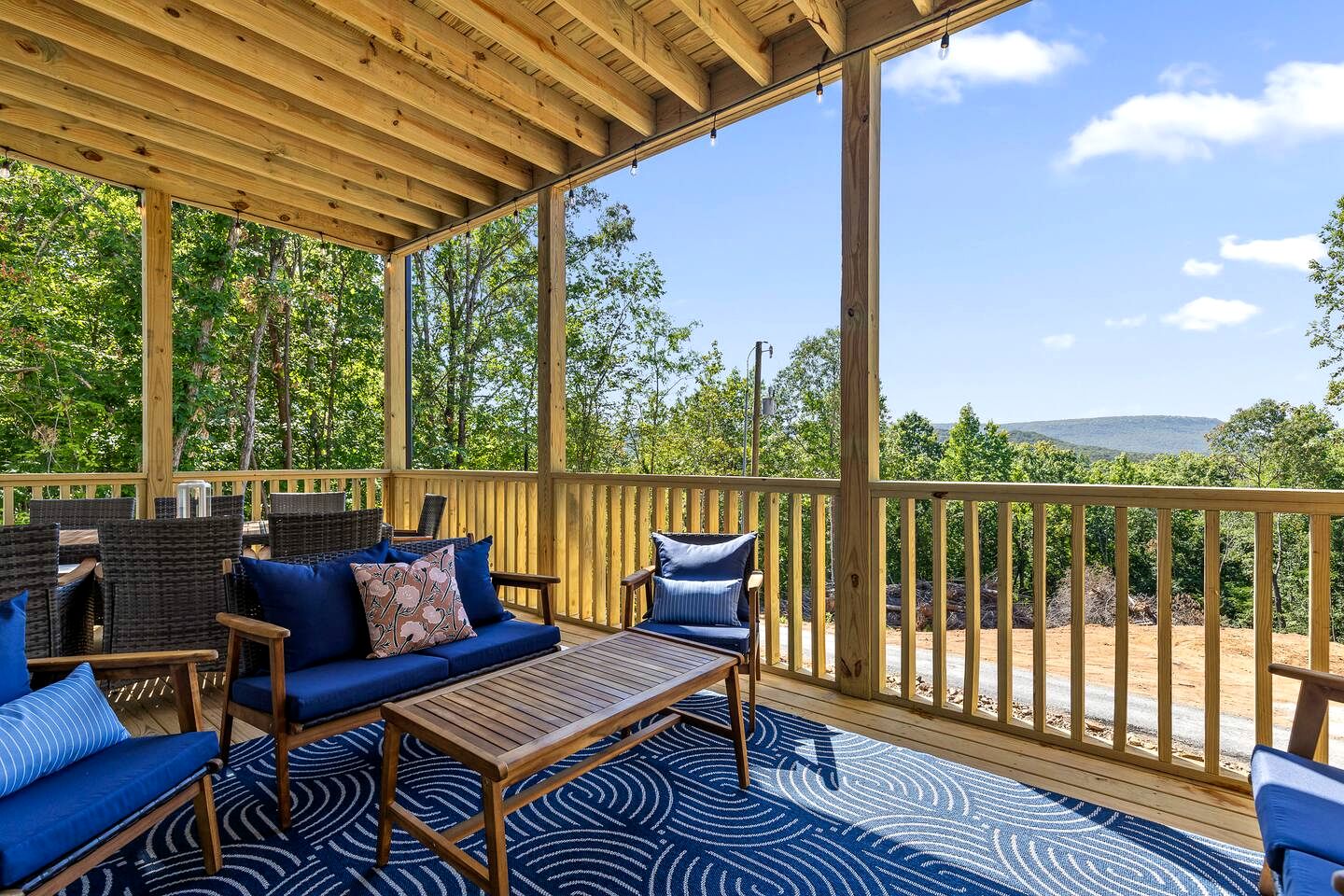 Secluded Modern Cabin with Hot Tub and Mountain Views near Fairview, Georgia