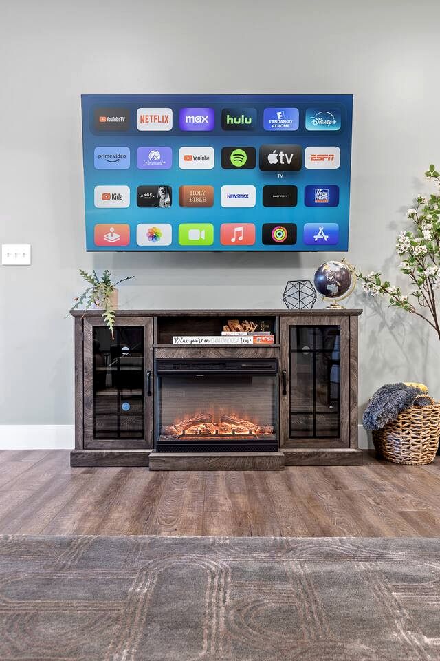 Charming Secluded Modern Cabin with Stunning Mountain Views Near Lookout Mountain | Fairview, GA