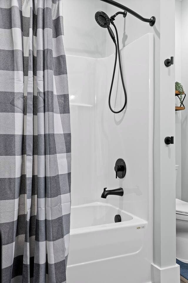 Unique Star Wars-Inspired Vacation Stay with Fire-Pit Lounge near Rock City & Lookout Mountain | Fairview, GA