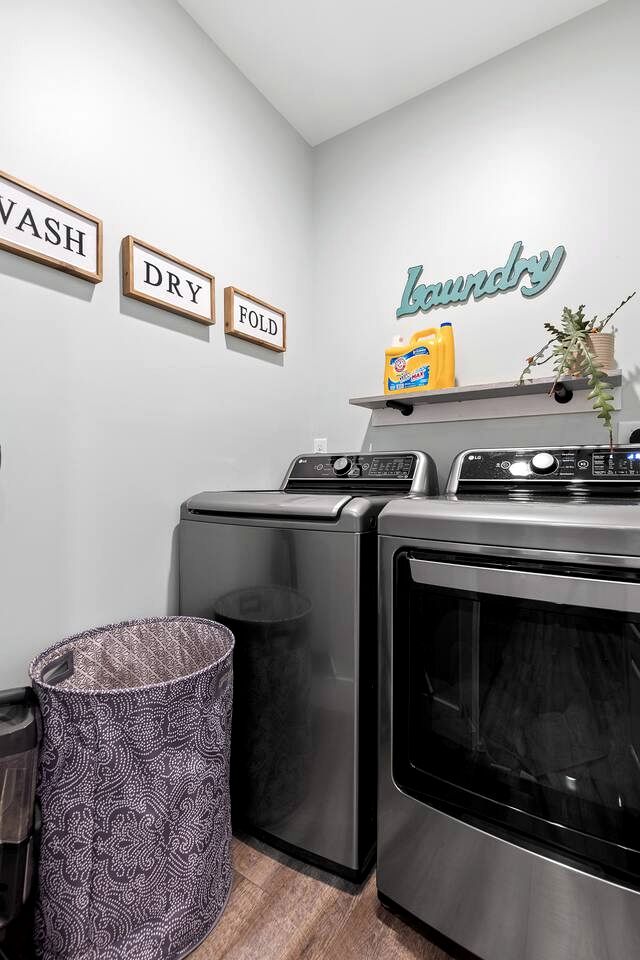 Unique Star Wars-Inspired Vacation Stay with Fire-Pit Lounge near Rock City & Lookout Mountain | Fairview, GA