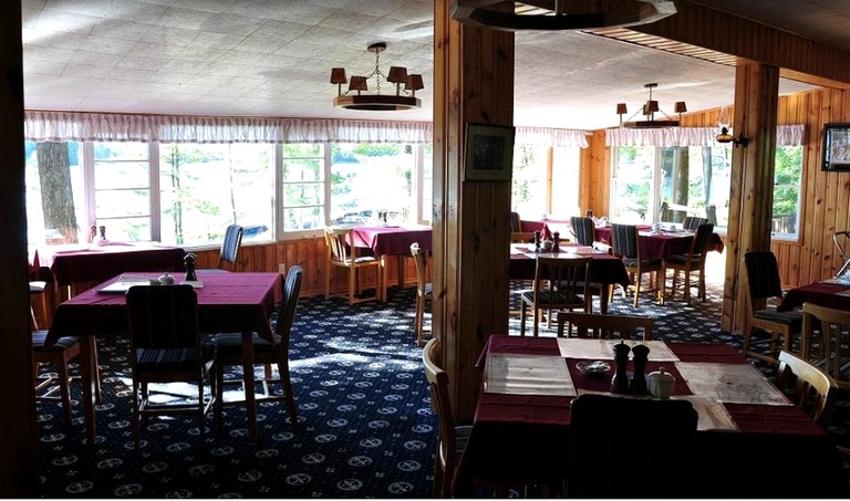 Cabins (West Nipissing, Ontario, Canada)