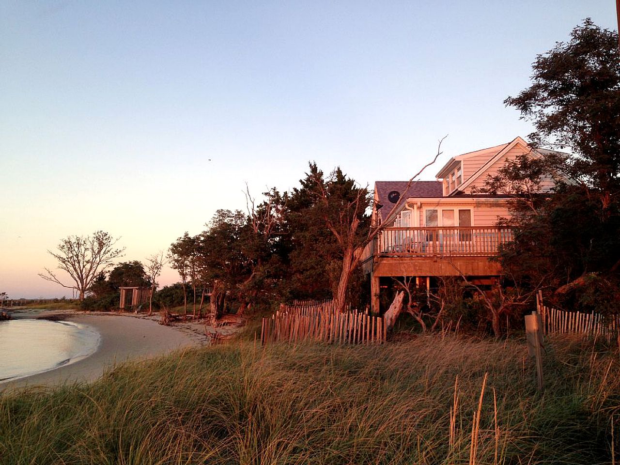 Bayfront Cottage Rental with a Private Beach on Virginia's Eastern Shore