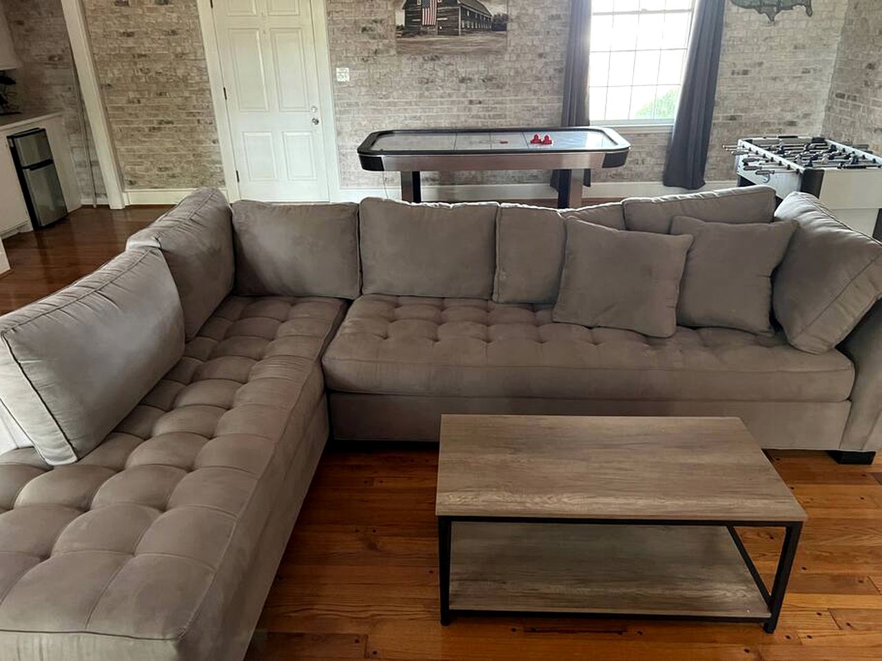 Spacious Cozy Cottage with Foosball Table, Private Deck and Fire Pit in Indian Trail, North Carolina