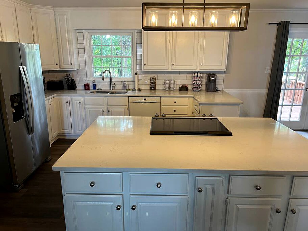 Spacious Cozy Cottage with Foosball Table, Private Deck and Fire Pit in Indian Trail, North Carolina