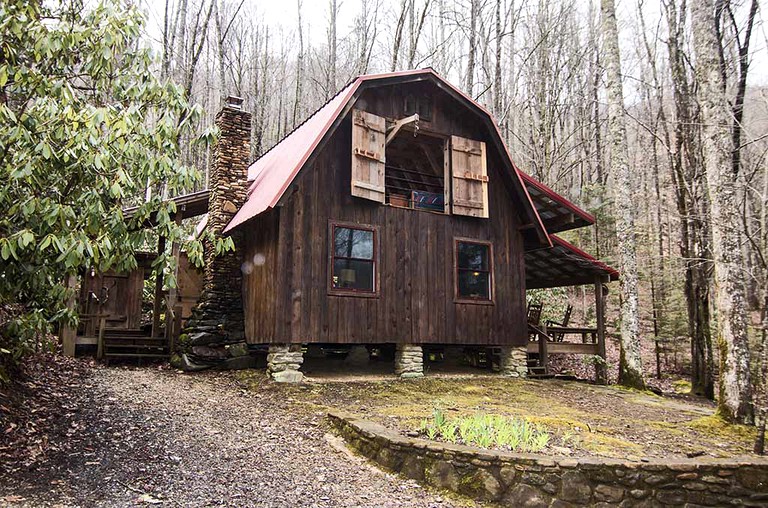 Barns (Robbinsville, North Carolina, United States)