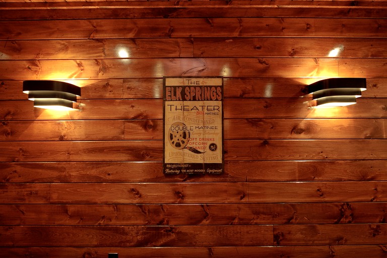 Cabins (United States, Gatlinburg, Tennessee)