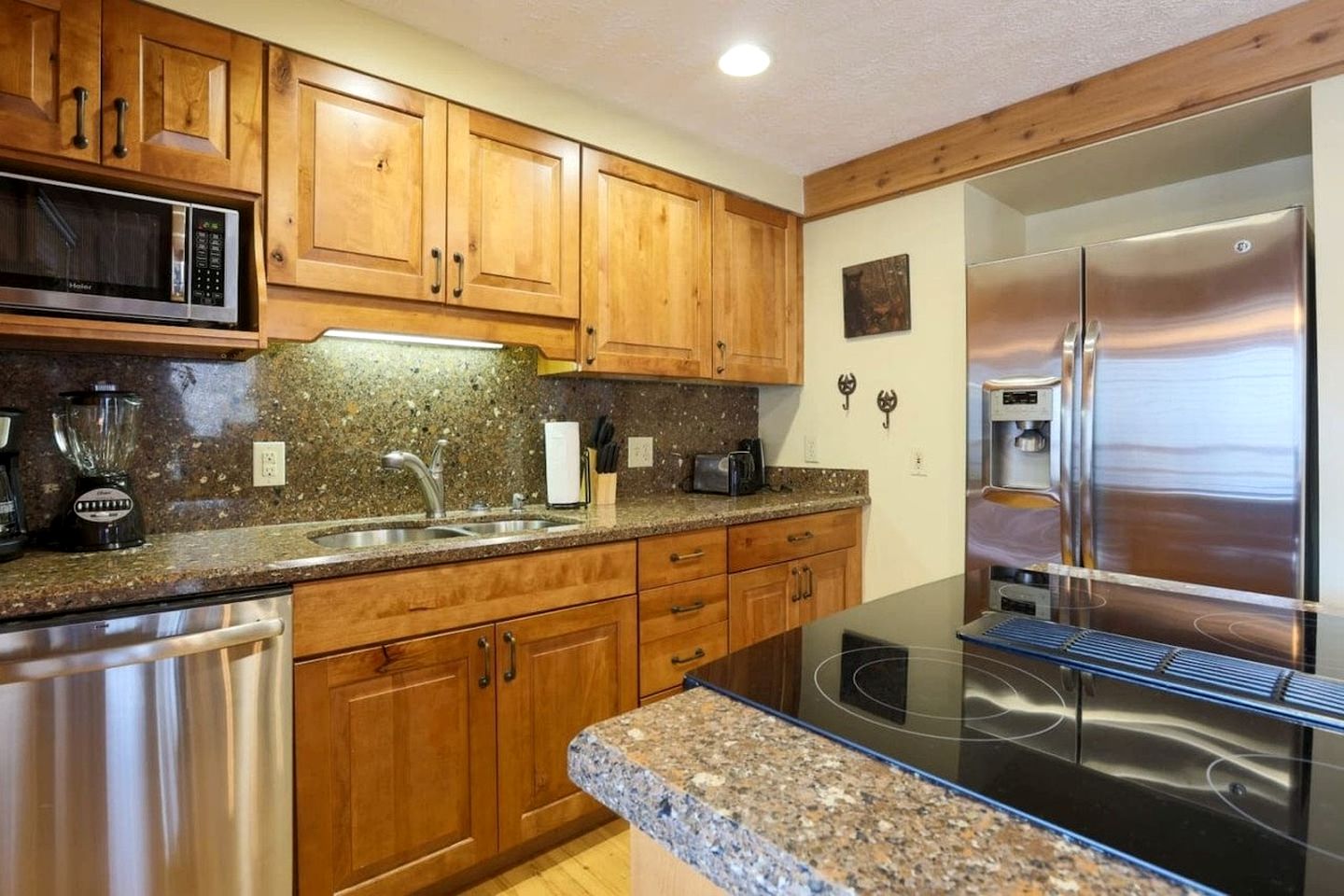 Mountain Top with BBQ and Jacuzzi in Gatlinburg, Tennessee