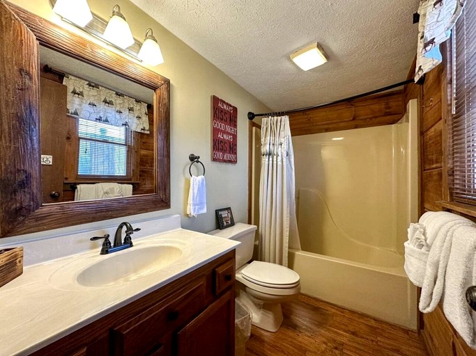 Cabins (United States of America, Gatlinburg, Tennessee)