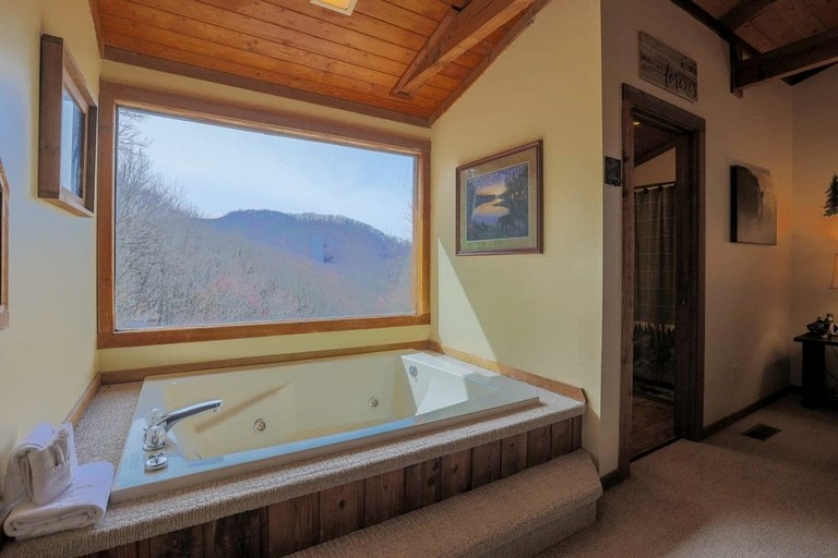 Cabins (United States of America, Gatlinburg, Tennessee)