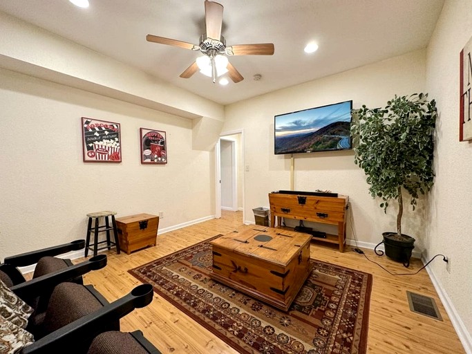 Cabins (United States of America, Gatlinburg, Tennessee)