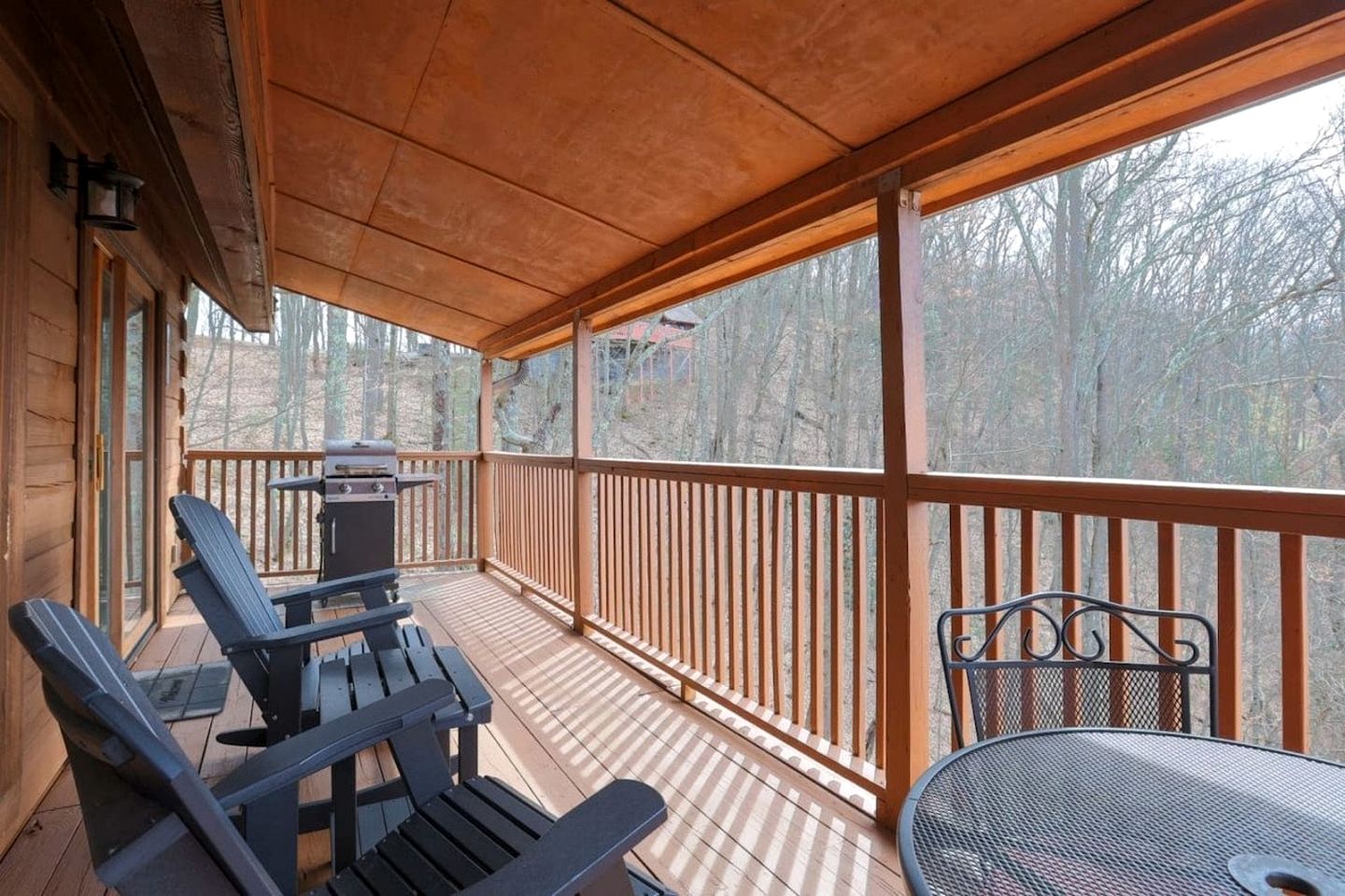 Mountain Top with BBQ and Jacuzzi in Gatlinburg, Tennessee