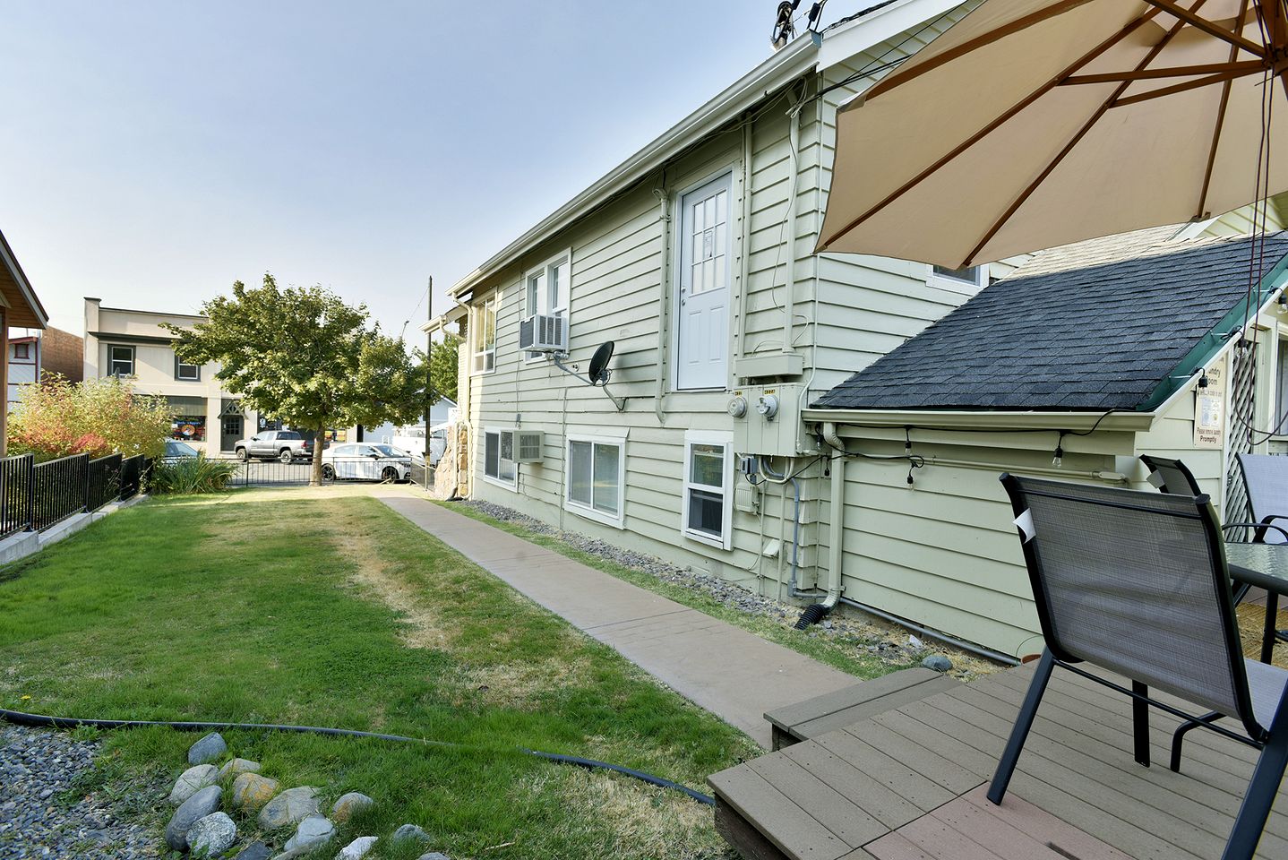 Pet-Friendly Group Retreat with Views and Outdoor Space in Mount Shasta, California