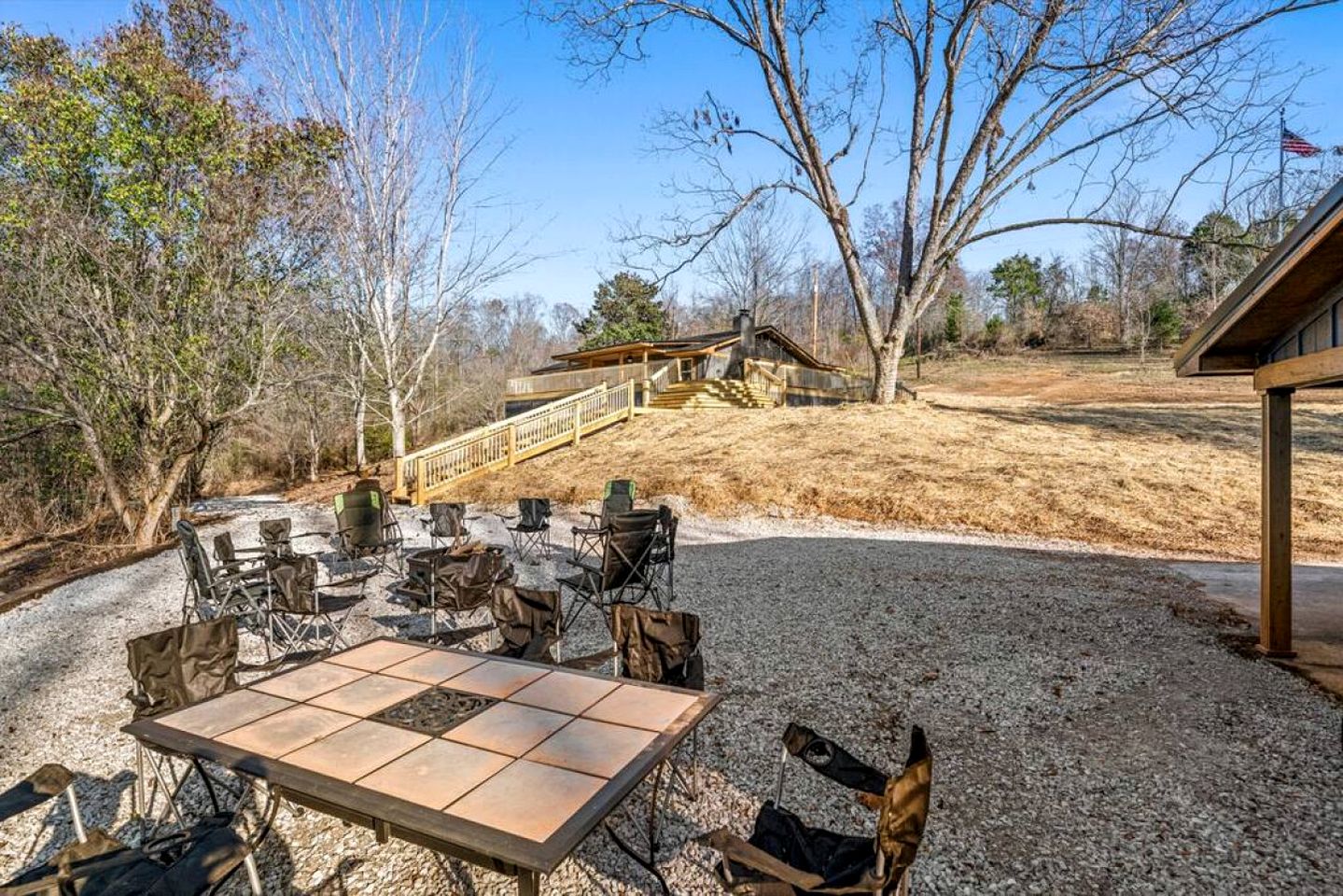 Chic Cabin with Game Space, Jacuzzi and Private Deck in Tennessee