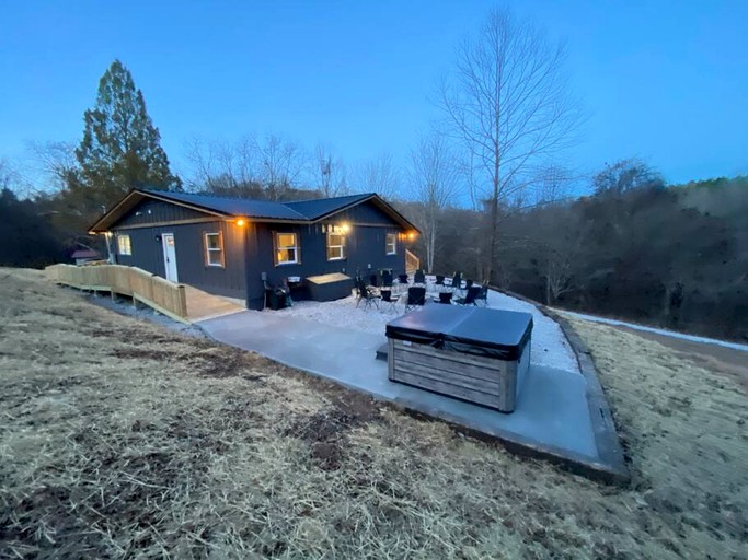 Cabins (United States of America, Speedwell, Tennessee)